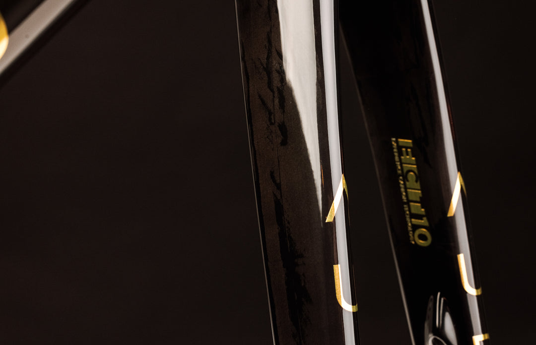 Aurum Magma Frameset