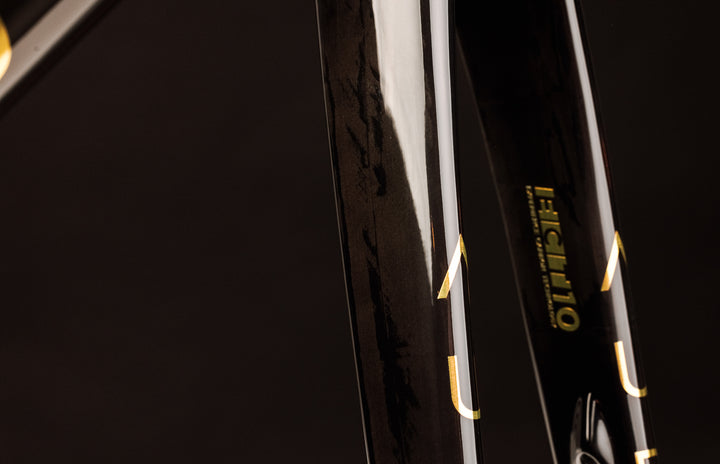 Aurum Magma Frameset