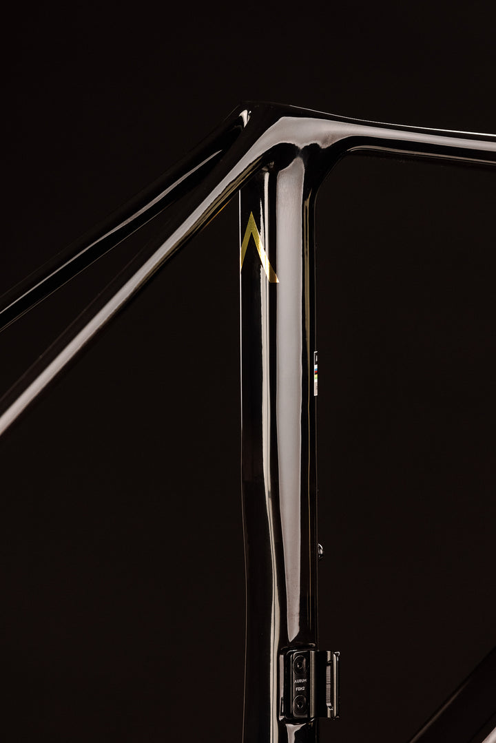 Aurum Magma Frameset