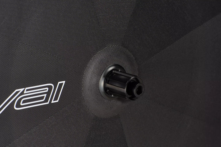 Roval 321 Disc Brake rear wheel in Carbon/Gloss White, view 4