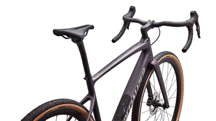 Specialized Diverge 4 Expert Di2 gravel bike in Nebula Metallic/Sandstone Metallic, cockpit detail