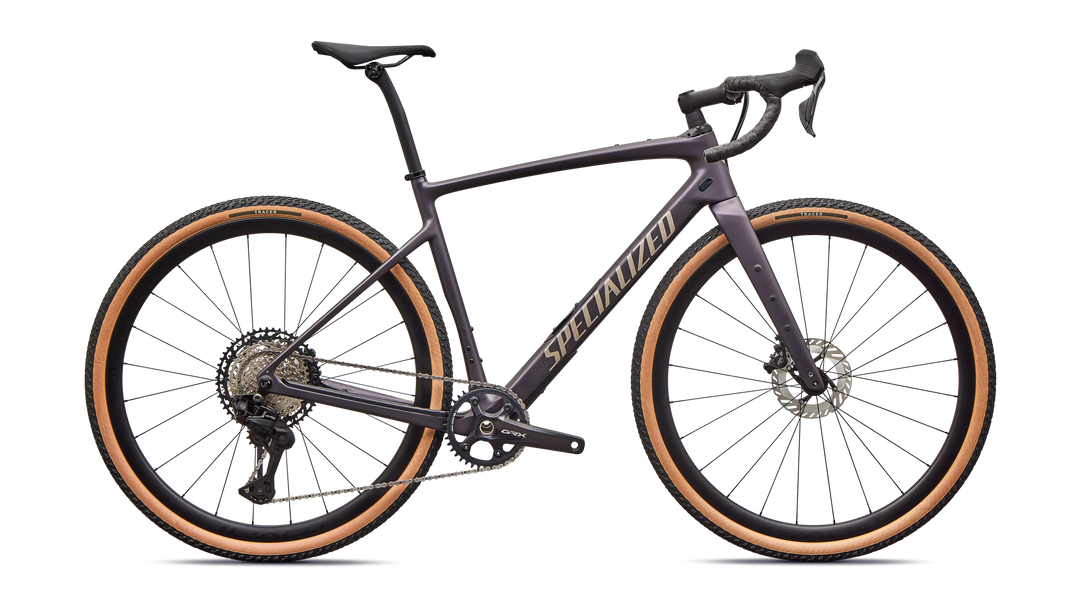 Specialized Diverge 4 Expert Di2 gravel bike in Nebula Metallic/Sandstone Metallic, side profile