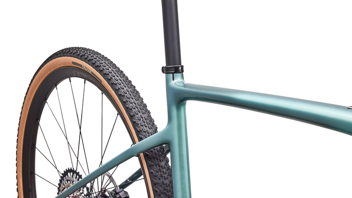 Specialized Diverge 4 Expert gravel bike (2027) in Fjord Metallic/Emerald Metallic, seatpost and storage detail