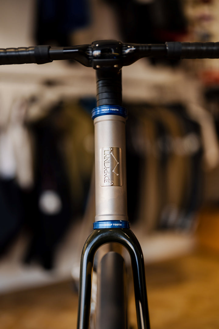 Landrace Tupelo V2 105 Di2 Full Build (In Store-one only) Size Large