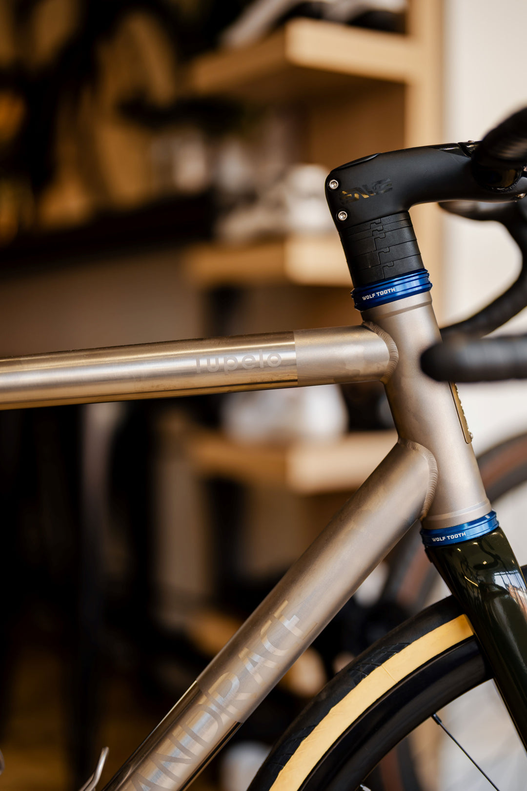 Landrace Tupelo V2 105 Di2 Full Build (In Store-one only) Size Large