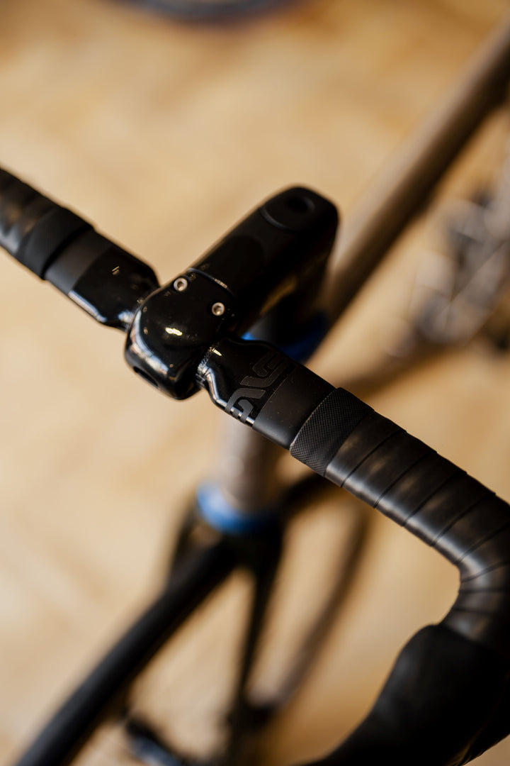 Landrace Tupelo V2 105 Di2 Full Build (In Store-one only) Size Large