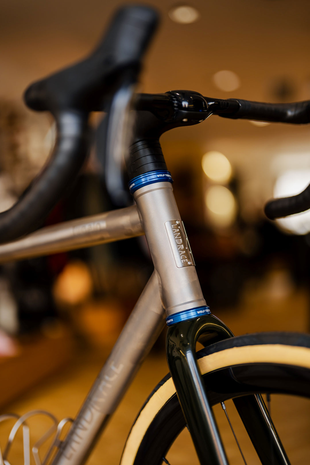 Landrace Tupelo V2 105 Di2 Full Build (In Store-one only) Size Large