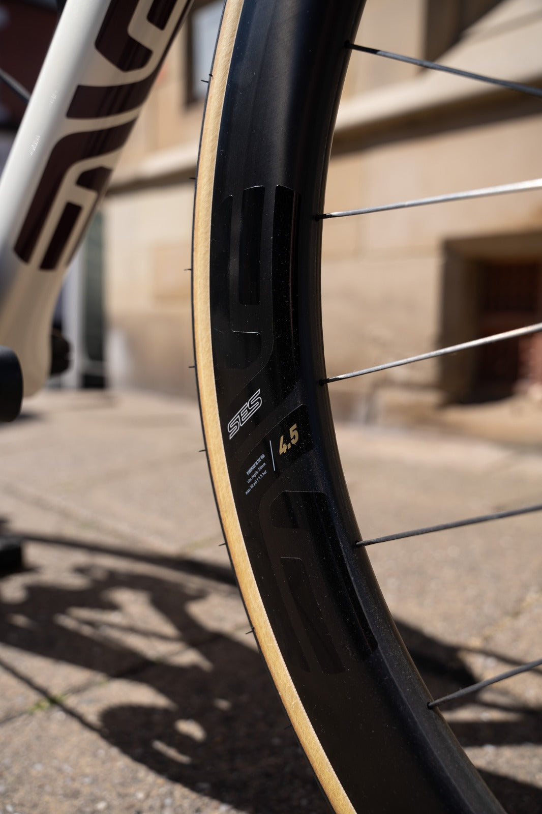 ENVE Melee Ultegra Full Build 56cm Slipstream White (In store-one only)