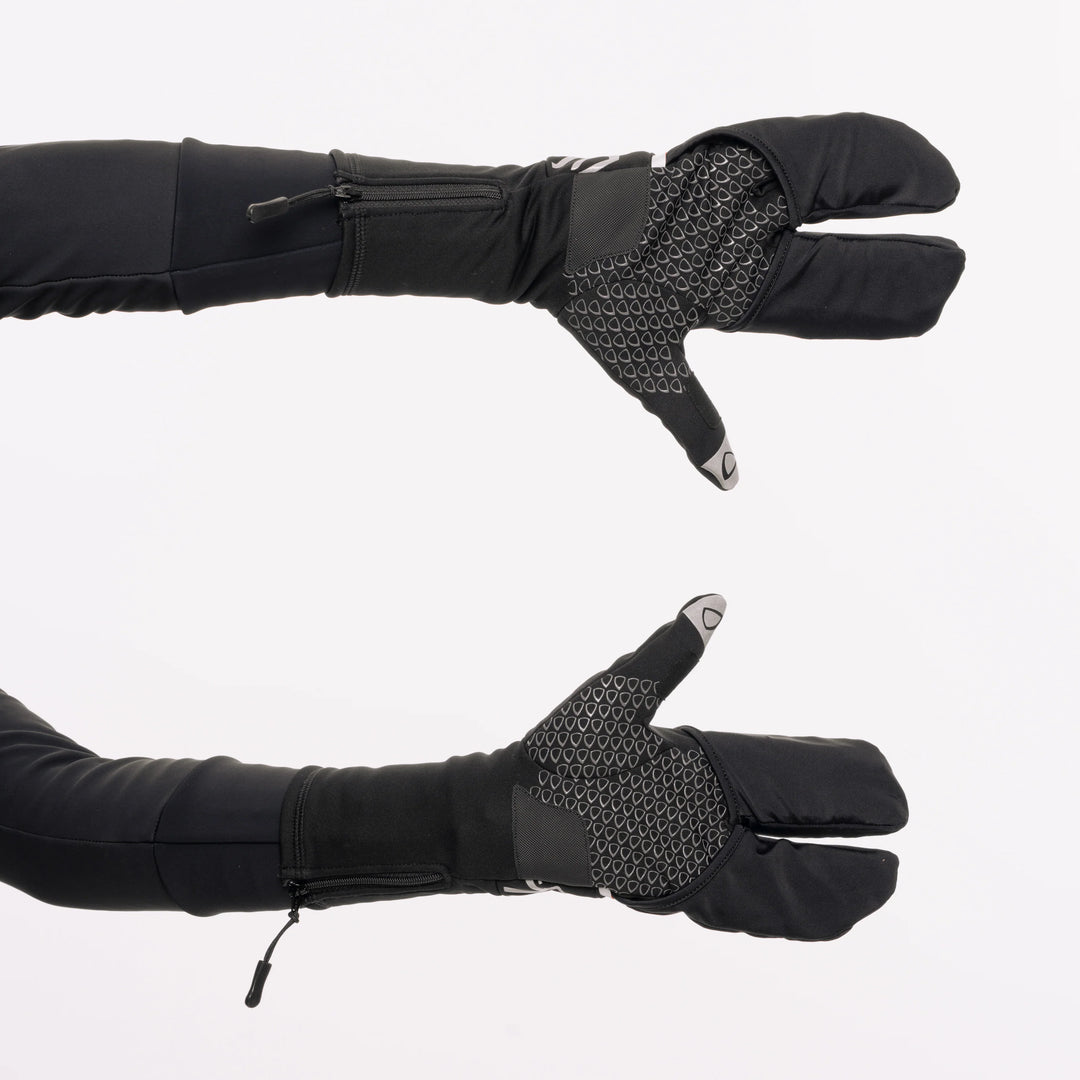 Spatzwear Thrmoz2 deep-winter cycling gloves, palm view with gel grip zones
