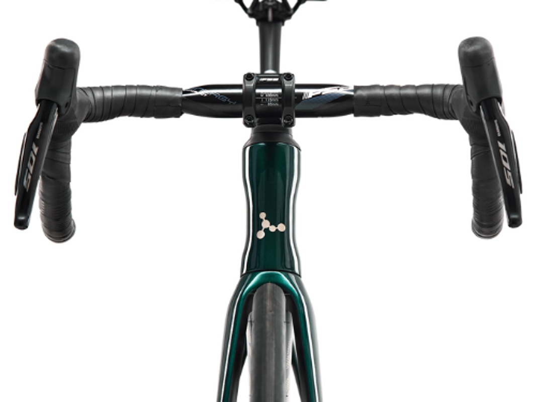 Hourglass-shaped headtube on the Argon 18 Sum