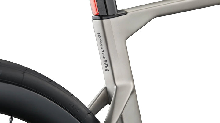 BMC Roadmachine 01 THREE Road Build