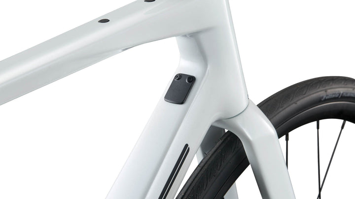BMC Roadmachine TWO road bike in Metallic White, view 5 of 5