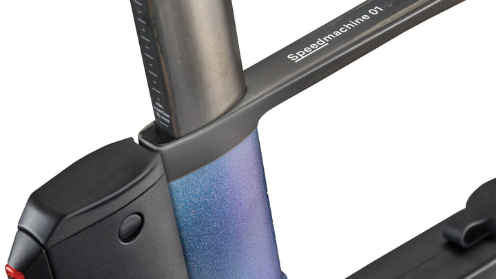 BMC Speedmachine 01 TWO time trial bike in Carbon Emperor Iridescent, view 4 of 5