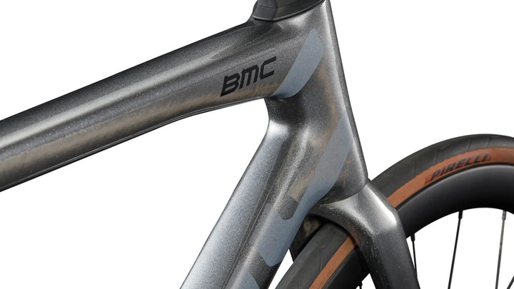 BMC Teammachine SLR 01 THREE Road Build