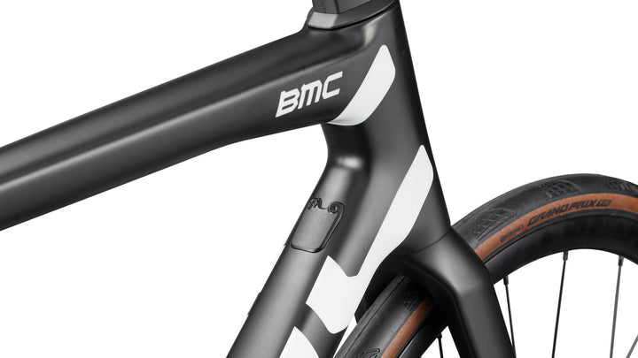 BMC Teammachine SLR ONE road bike in Black, view 4 of 5