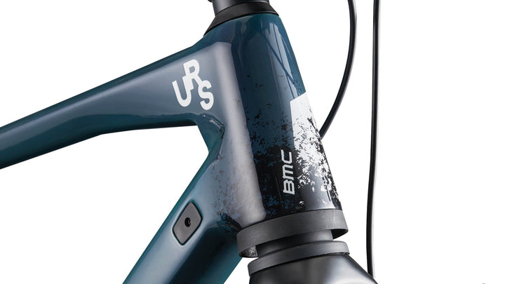BMC URS 01 LT ONE gravel bike in Haze Carbon / Black, view 5 of 5