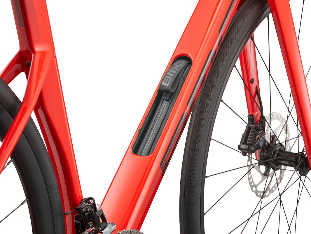 BMC Roadmachine THREE – Down Tube Storage