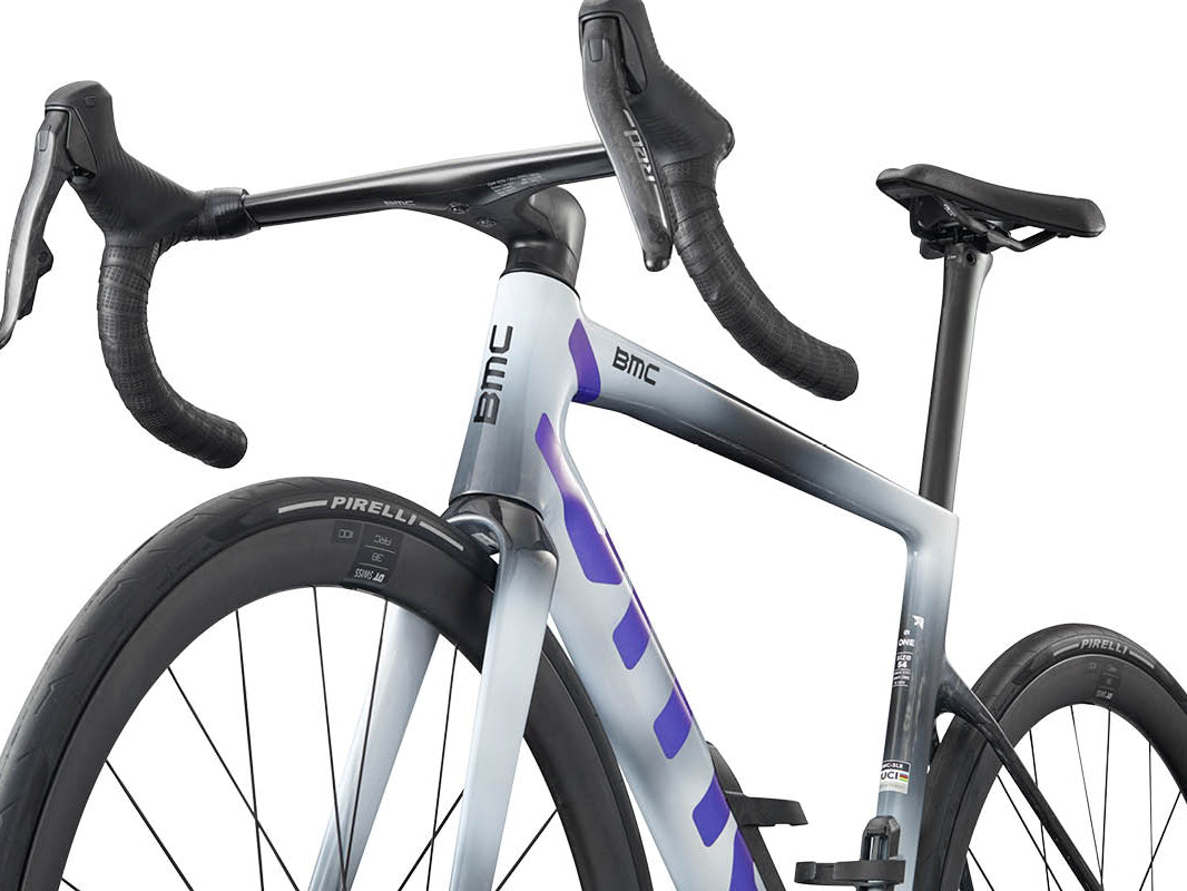BMC Teammachine SLR 01 ONE – Best-in-class Stiffness to Weight