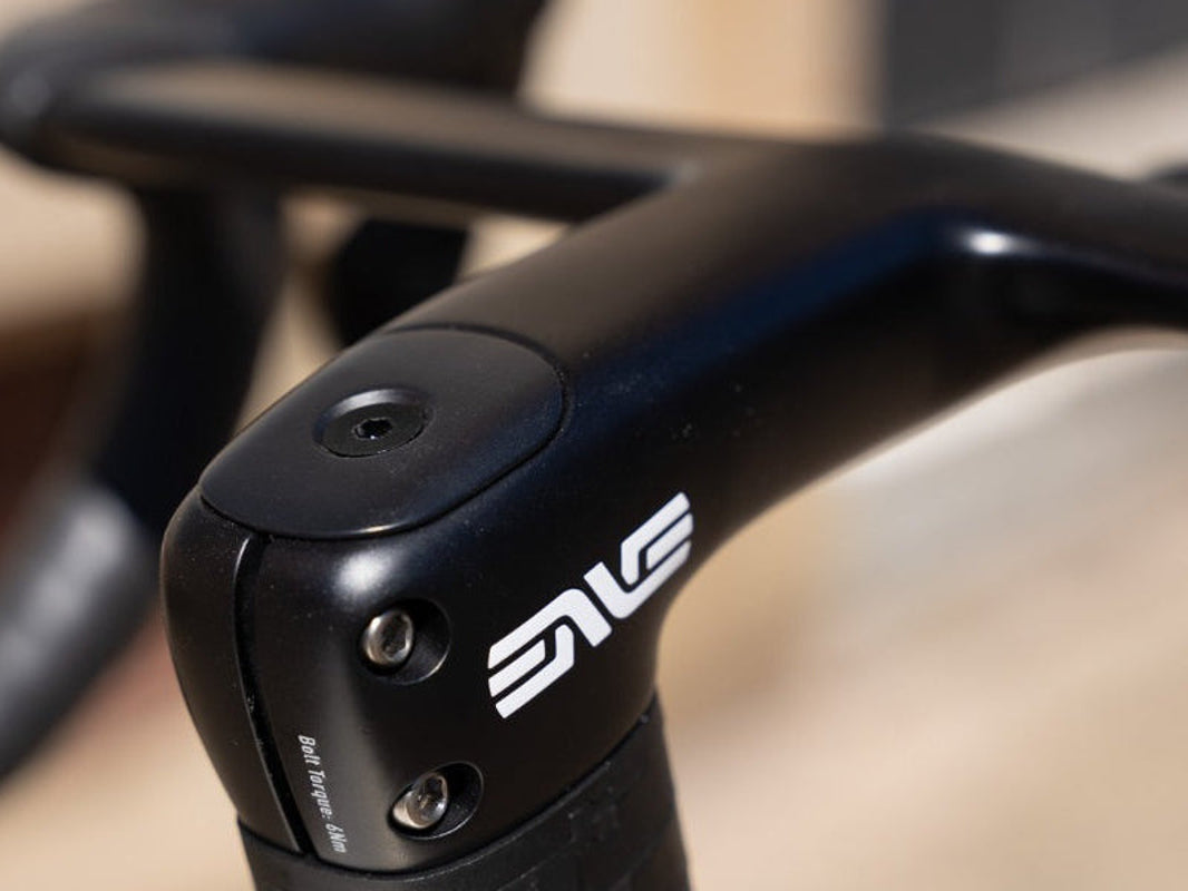 ENVE cockpit on the Melee Ultegra build