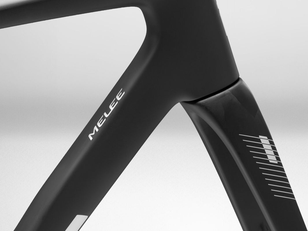 ENVE Melee V2 aero front end and integrated cockpit detail