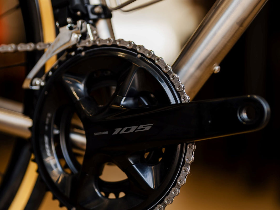 Shimano 105 Di2 crankset on the Landrace Tupelo V2